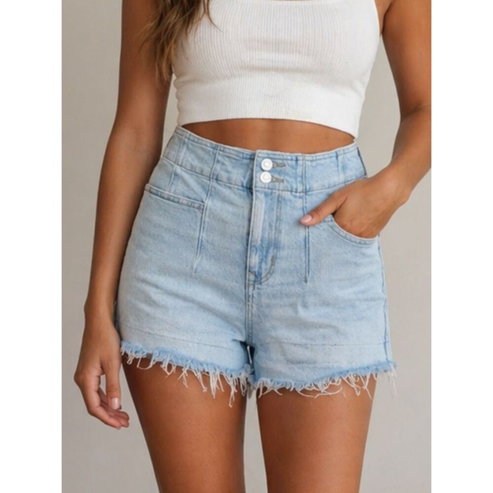 M Jeans by Maurices A-Line Shorts Womens 4 High Rise Frayed Light Wash